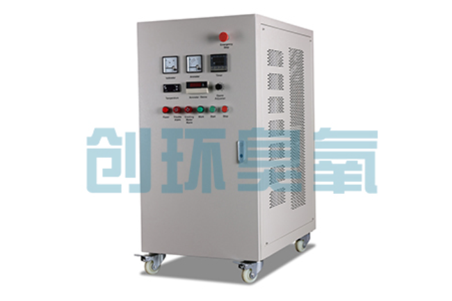 云南冬季养殖场密闭消毒双赢方案:臭氧发生器在工厂化水产与畜牧场景的安全应用